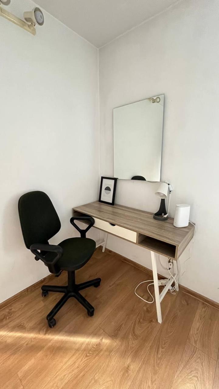 Comfy, Nice And Small Room In Краков Экстерьер фото